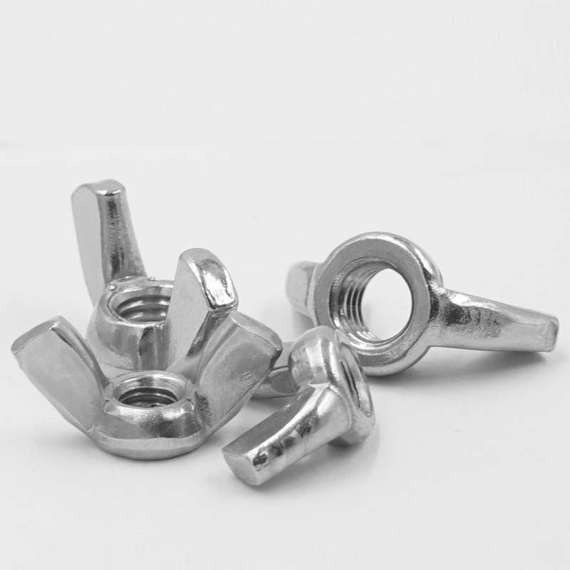 Kanatlı Somunlar Yuvarlak Kanat Şekli